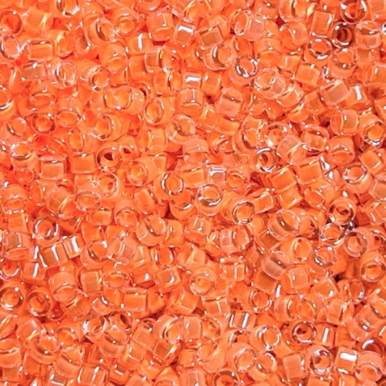 Picture of Miyuki Delica 11/0 DB2033 Luminous Creamsicle x10g