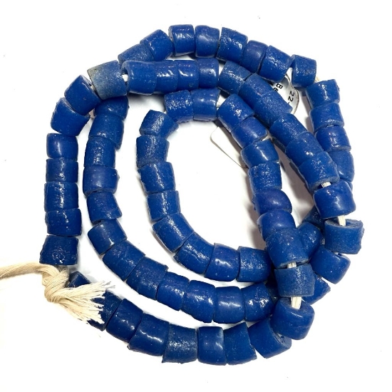 Picture of Trade Beads Powder Glass Blue x64cm
