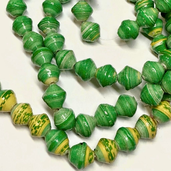 Picture of Trade Beads Paper Beads Green-Yellow x96cm 
