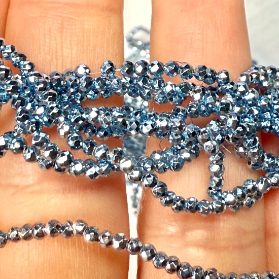 Picture of Faceted Glass bead 2mm Metallic Blue x195