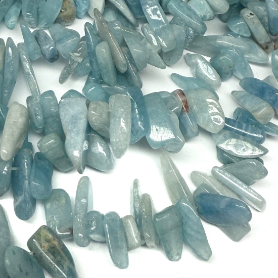 Picture of Aquamarine large nuggets x38cm