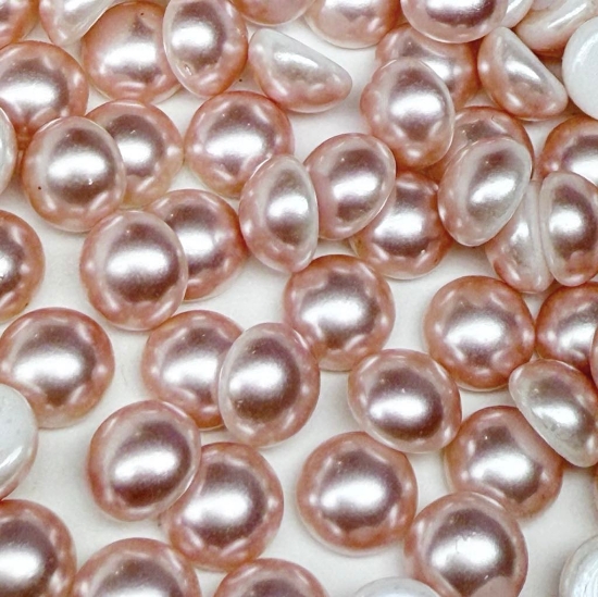 Picture of Preciosa Nacre Cabochon 7mm Rosaline x10