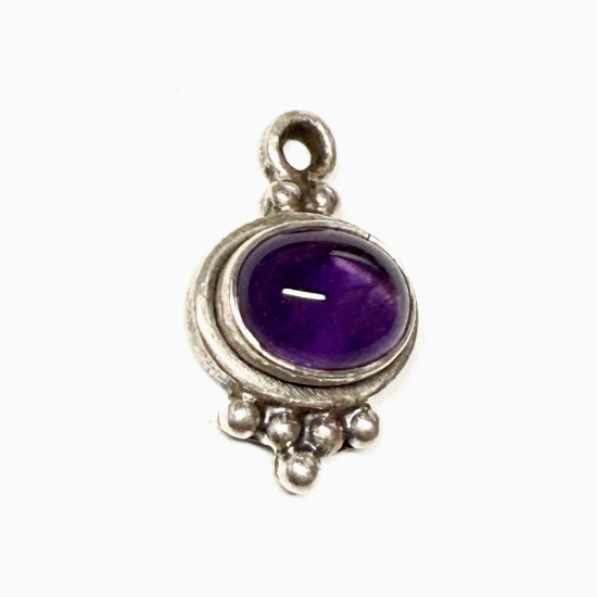 Picture of 925 Silver Pendant 20x12mm w/ oval Amethyst Cabochon x1