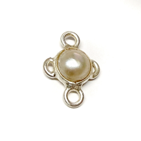 Picture of 925 Silver Pendant 15x10mm w/ round Pearl Cabochon x1
