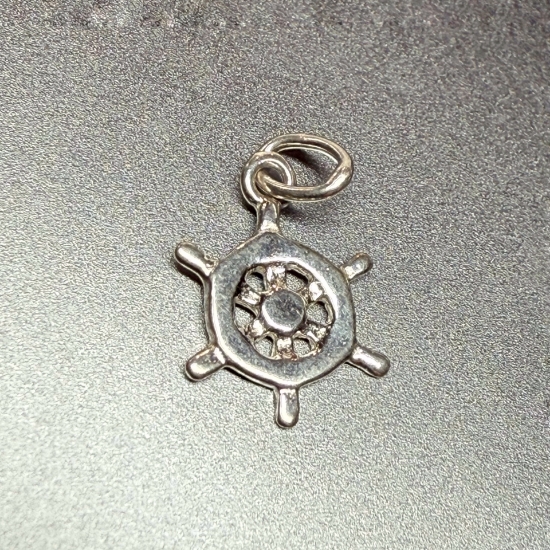 Picture of 925 Silver Charm 16x10mm Helm w/ ring x1 