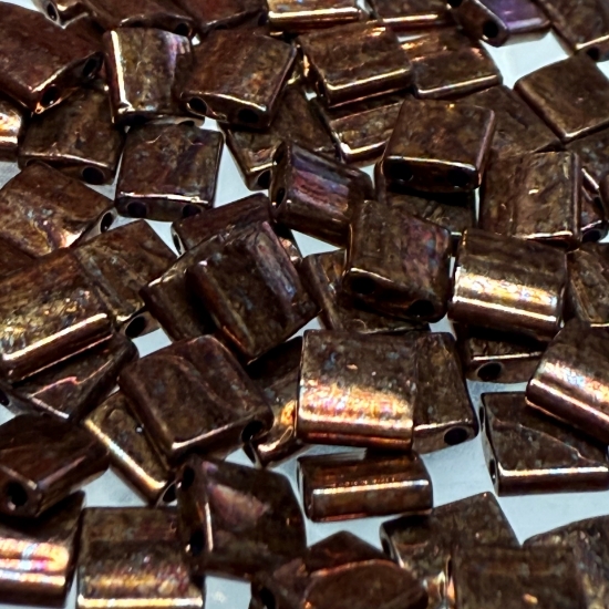 Picture of Miyuki Tila TL457B Met Dk Rasp Iris x5g