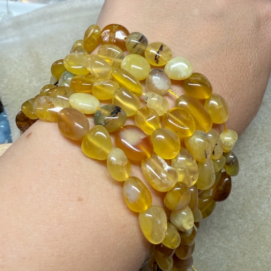 Picture of Yellow Opal bead Nuggets x38cm