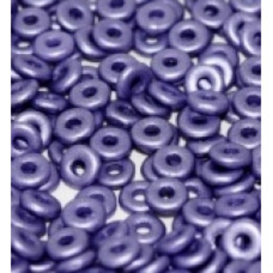 Picture of O Bead 4mm Metallic  Purple x8g