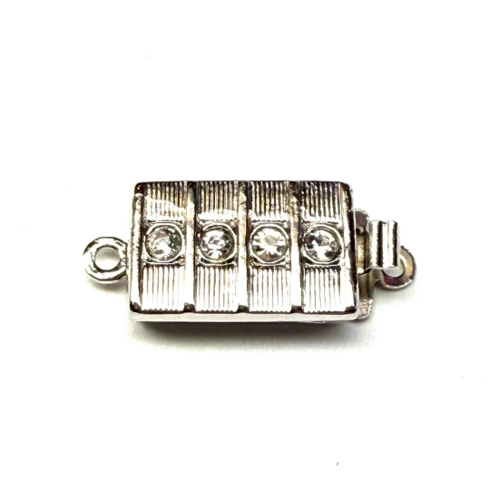 Picture of Neumann Clasp Box 15x10mm rectangle with Swarovski Crystals Rhodium Plated x1
