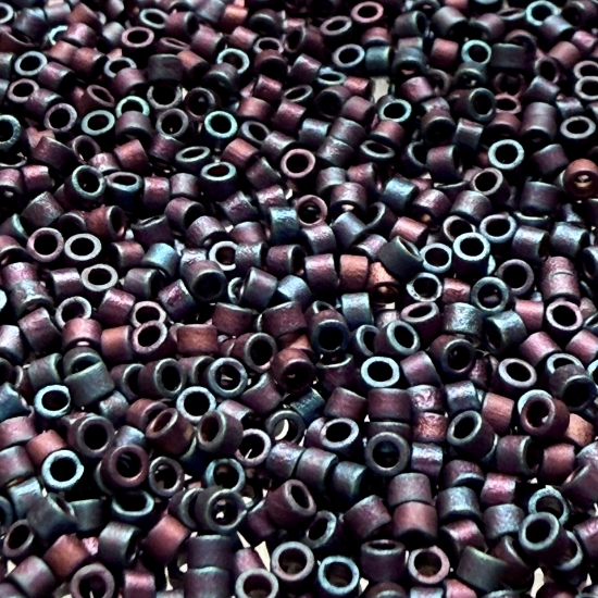 Picture of Miyuki Delica 11/0 DB323 Mat Metallic Purple Iris x10g