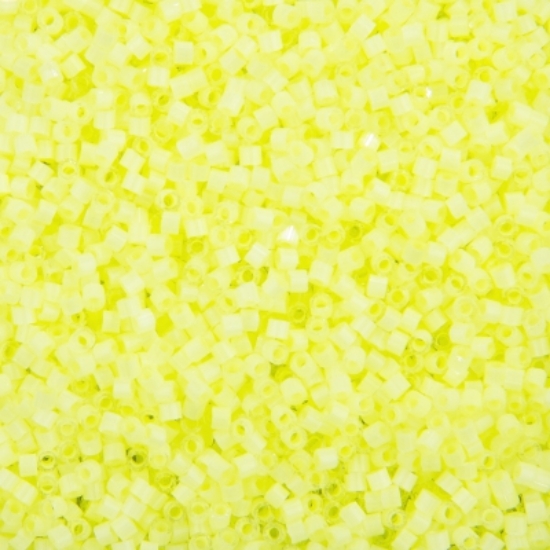 Picture of Miyuki Delica 11/0 DB1857 Silk Inside Dyed Limeade x10g