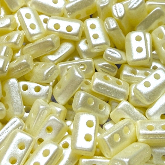 Picture of Piros® par Puca® 5x3mm Pastel Cream x10g 