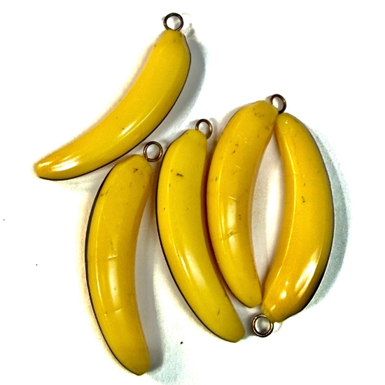 Picture of Vintage Acrylic Pendant Banana 44x10mm Yellow x1 
