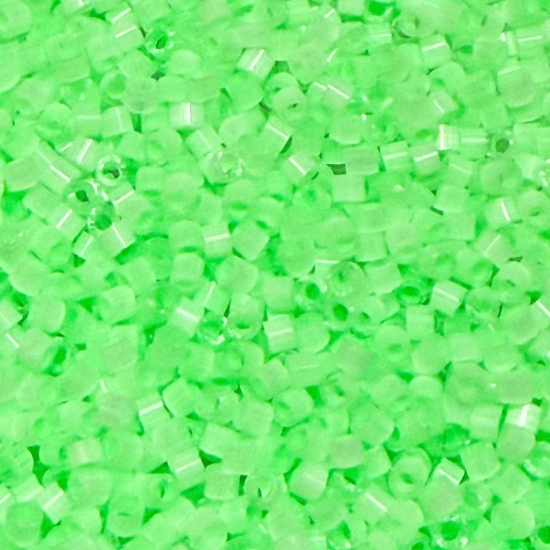 Picture of Miyuki Delica 11/0 DB1858 Silk Inside Dyed Mint Green x10g