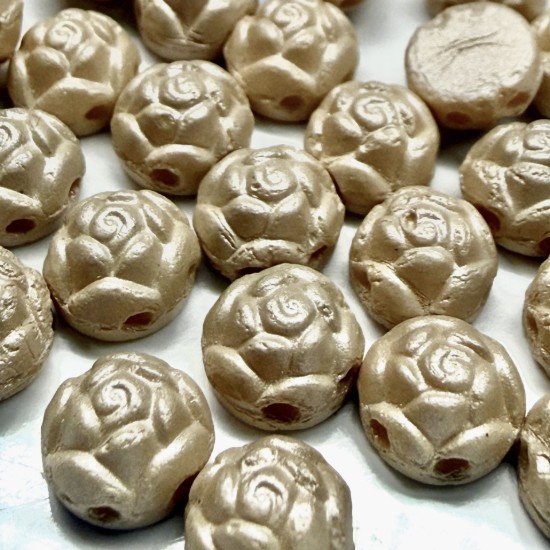 Picture of Rosetta 2-hole Cabochon 6mm Pastel Beige x25