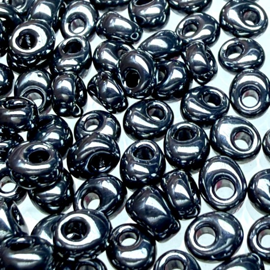 Picture of Miyuki Magatama 4mm 451 Gunmetal x10g