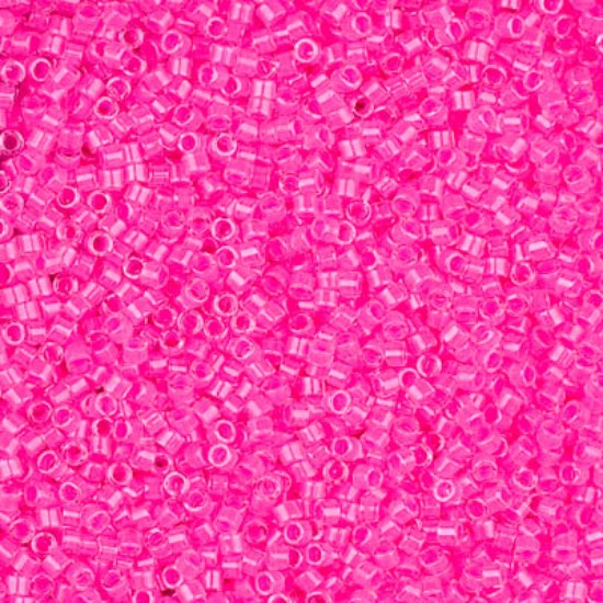 Afbeeldingen van Miyuki Delica 11/0 DB2035 Luminous Wild Strawberry x10g