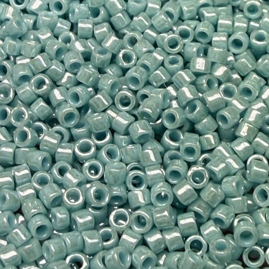 Afbeeldingen van Miyuki Delica 11/0 DB217 Opaque Light Aqua Luster x10g