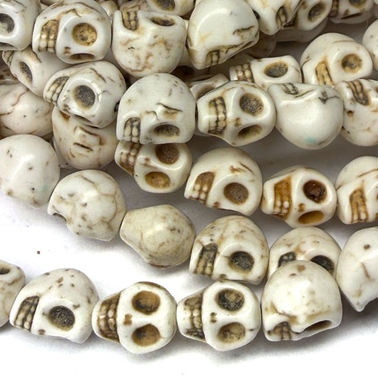 Bild von Synthetic Magnesite Skull 10x8mm Ivory x10