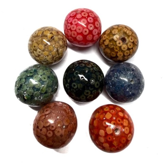 Изображение Coco Wood bead 24mm round Opaque red and Natural colors x4