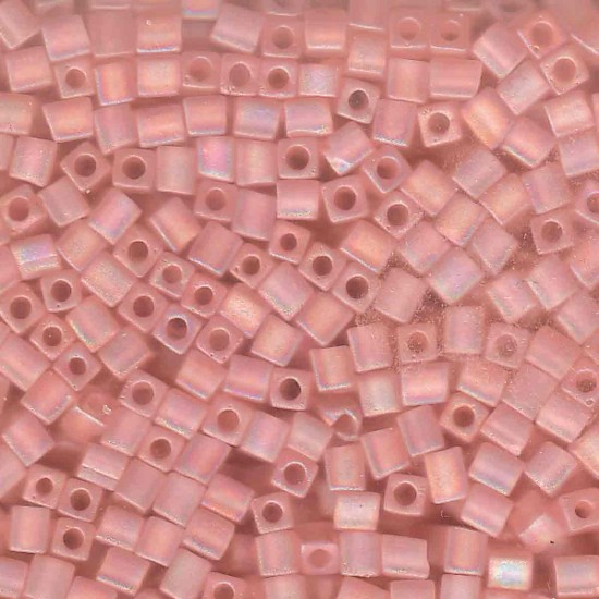 Afbeeldingen van Miyuki Cubes 4mm 155FR Mat Transparent Light Tea Rose AB x10g