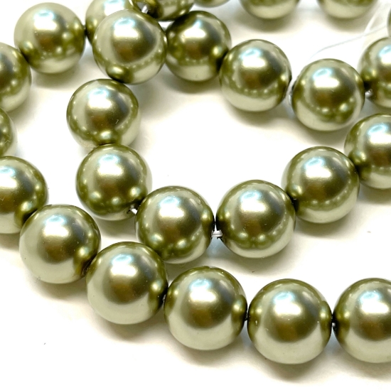 Picture of Preciosa Nacre Round Maxima 12mm Light Green Pearl x6