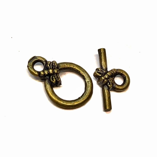 Picture of Clasp Toggle 14x10mm round w/ flower Bronze x1