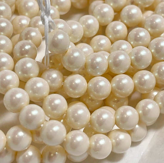 Picture of Preciosa Nacre pearls 6mm Pearlescent Cream x50