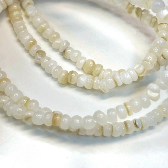 Picture of Shell Beads 3x2mm heishi White x38cm