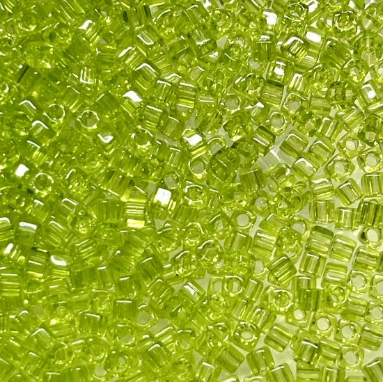 Picture of Miyuki Cubes 1.8mm 143 Transparant Chartreuse x10g