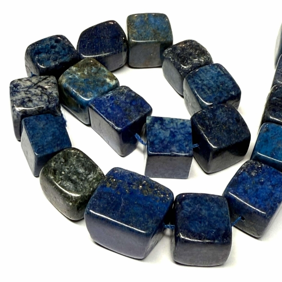 Picture of Lapis Lazuli bead XL irregular cube x4