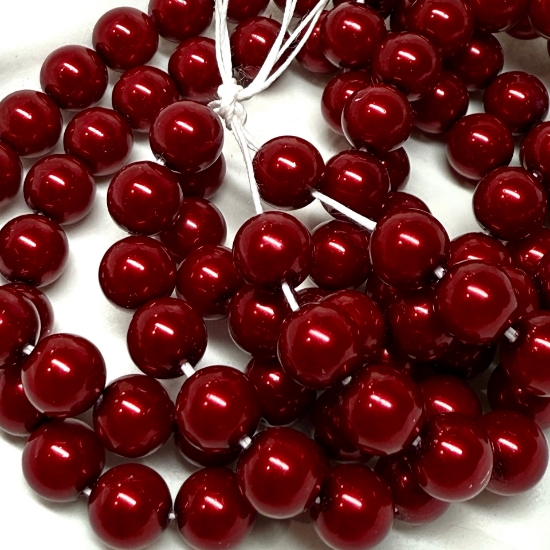 Picture of Preciosa Nacre Round Maxima 8mm Red Pearl x10