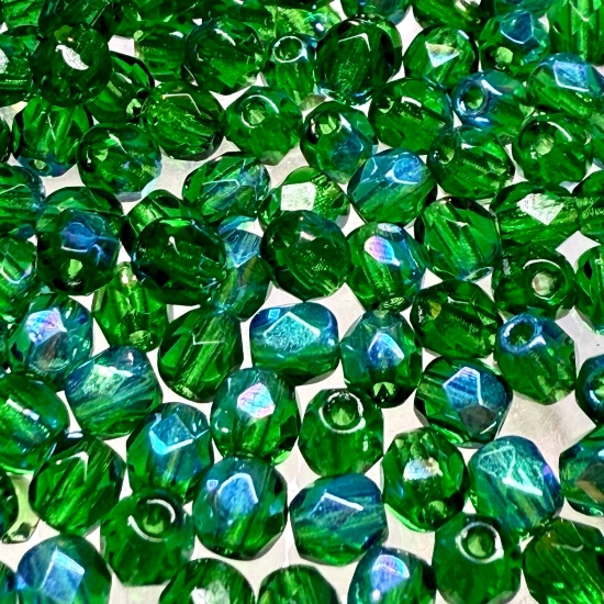 Picture of Fire-Polished 4mm Emerald AB x100